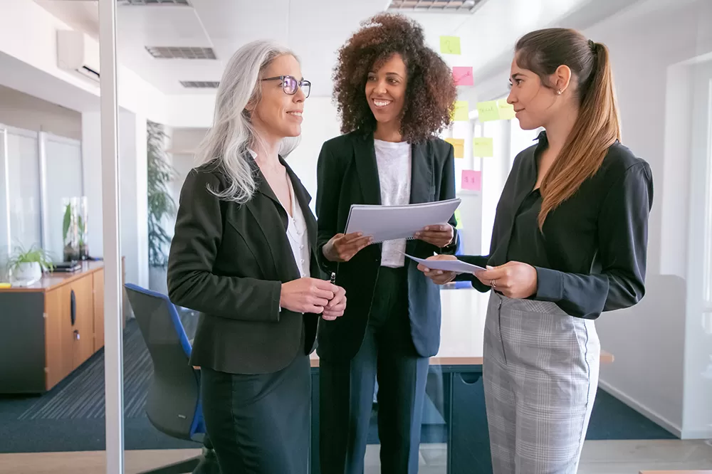 Dia Internacional da Mulher: a participação delas na ciência, empresas e mercado imobiliário